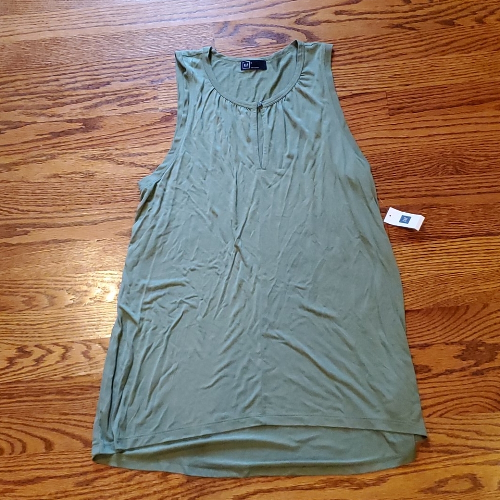 NEW Gap High Low Tank